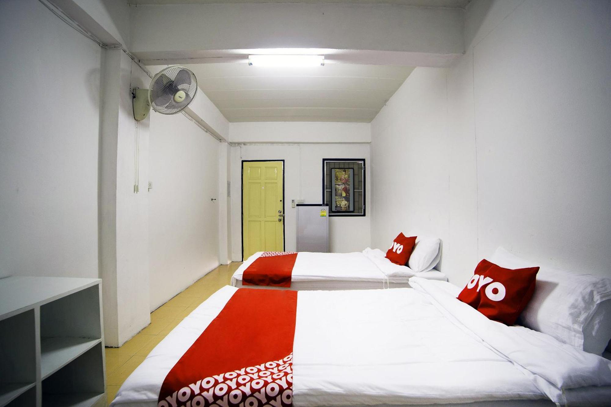 Oyo 560 Chang Hostel Suvarnabhumi Bangkok Exteriör bild