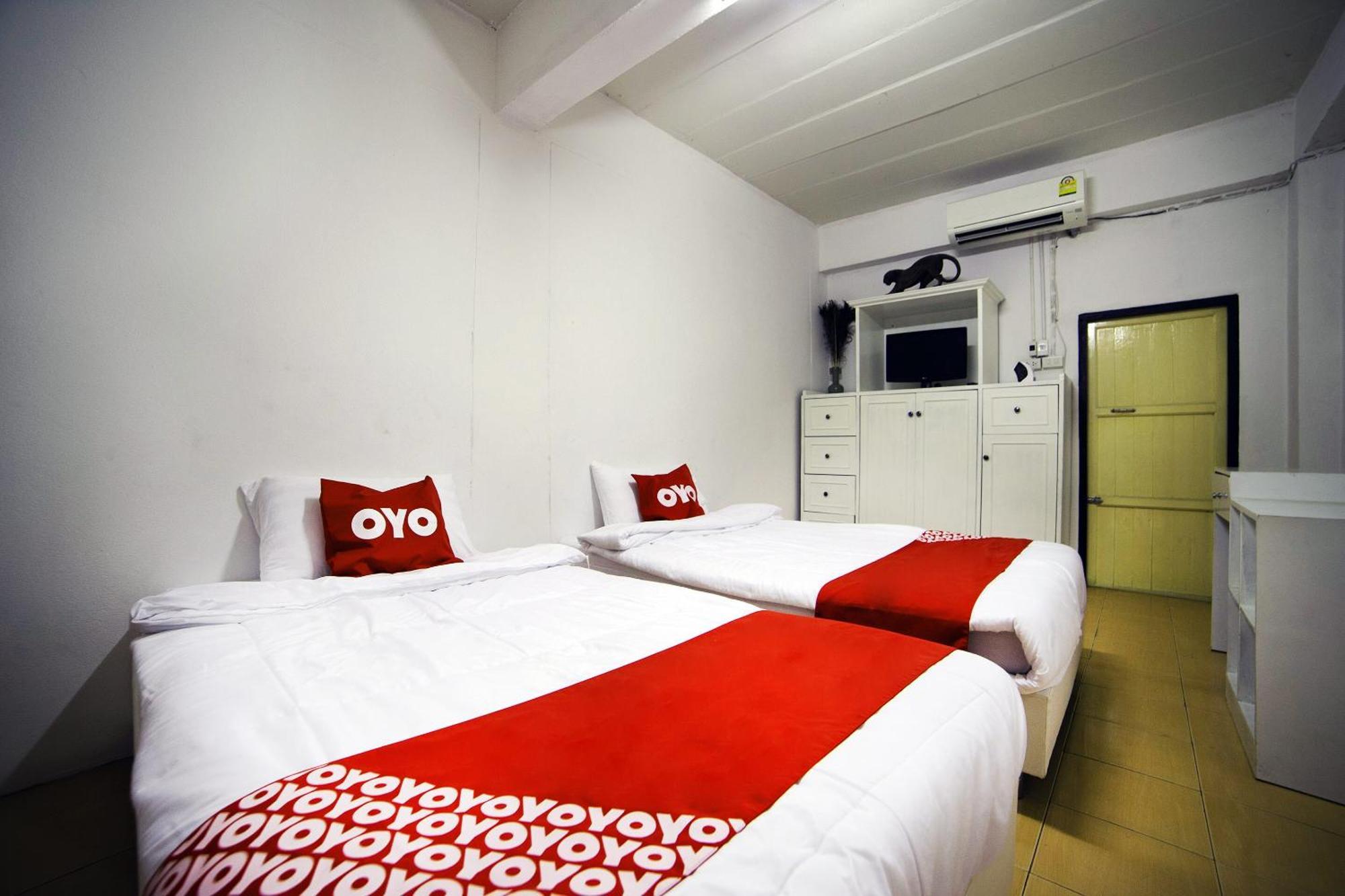 Oyo 560 Chang Hostel Suvarnabhumi Bangkok Exteriör bild