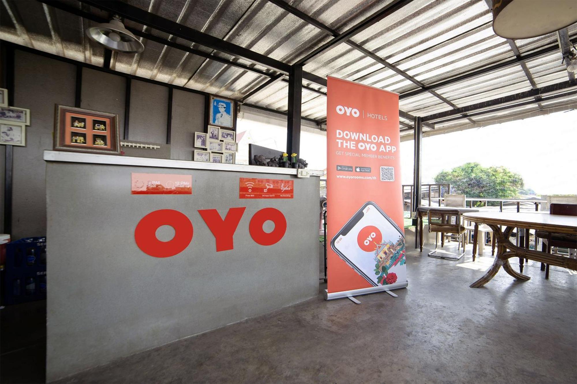 Oyo 560 Chang Hostel Suvarnabhumi Bangkok Exteriör bild